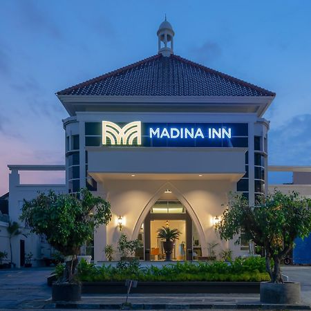 Madina Inn Джок'якарта Екстер'єр фото