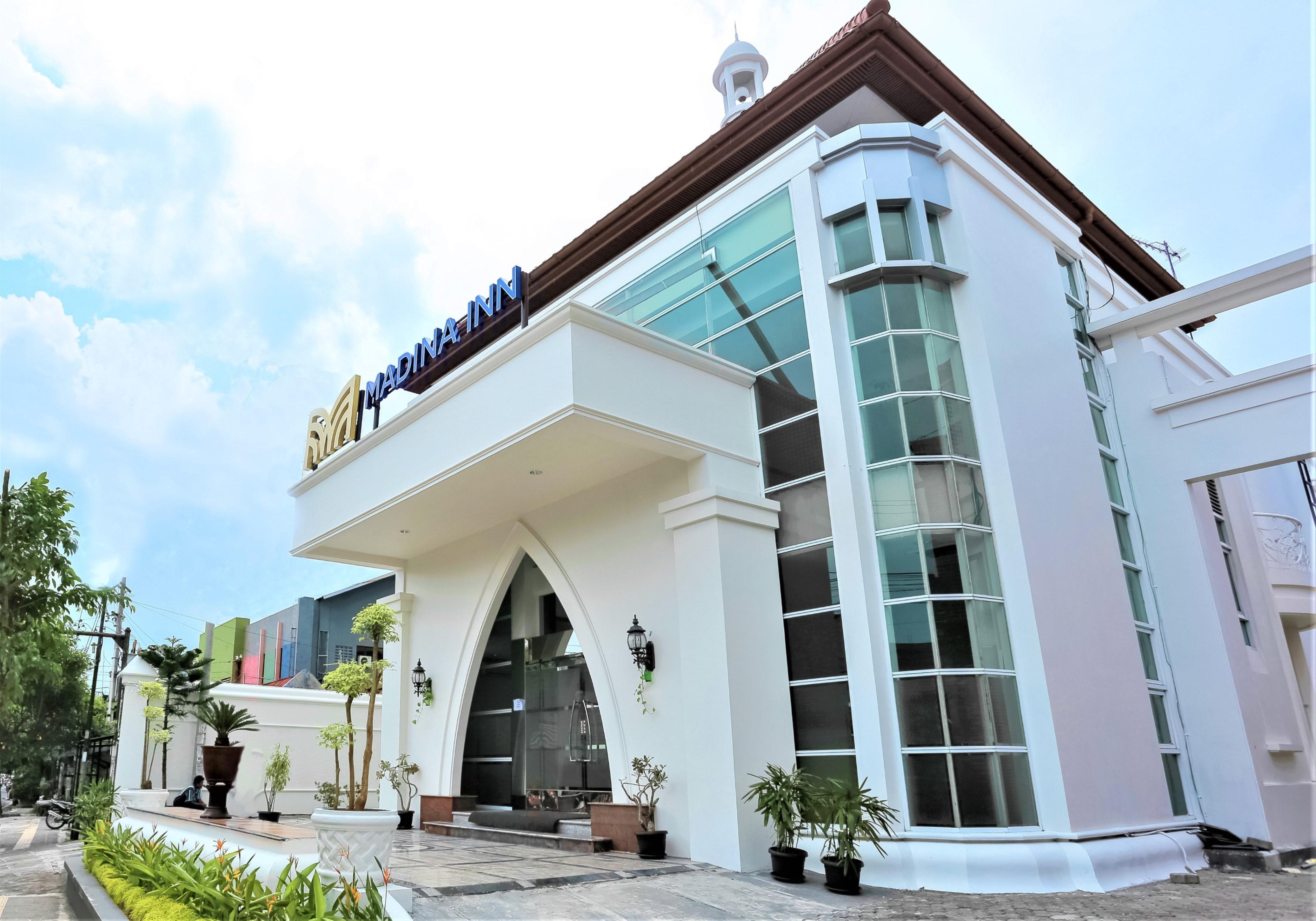 Madina Inn Джок'якарта Екстер'єр фото